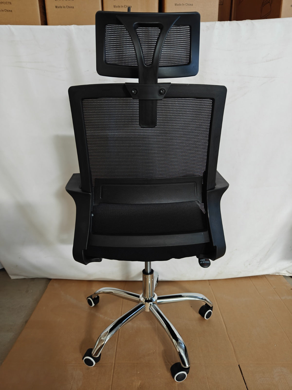 Office Chair Brand New Ergonomic Headrest Mesh Office Chair – Lumbar support – Breathable – Cost-effective - comfortable